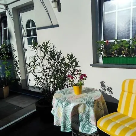 Urlaub Am Rhein, Ferienwohnung Mit Garten Boppard Exterior photo