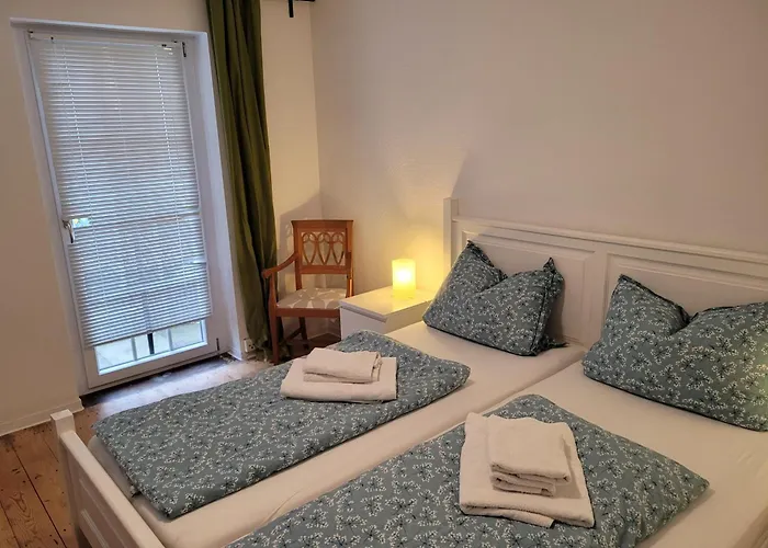 Urlaub Am Rhein, Ferienwohnung Mit Garten
