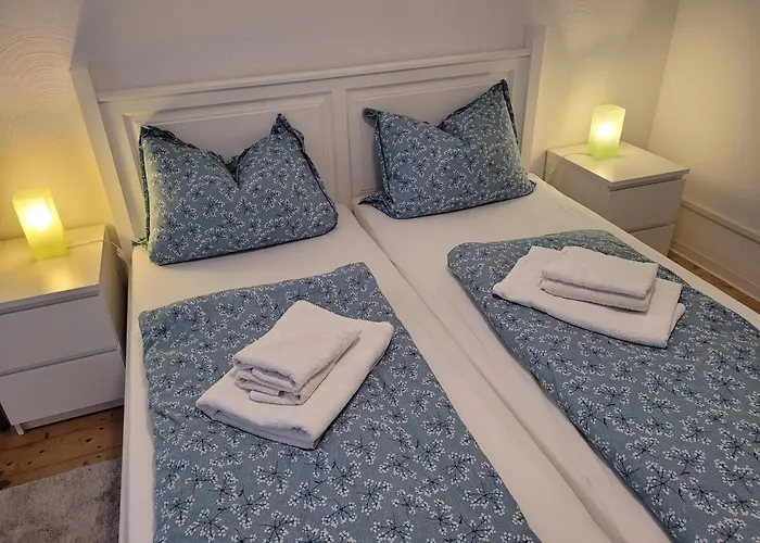 Urlaub Am Rhein, Ferienwohnung Mit Garten
