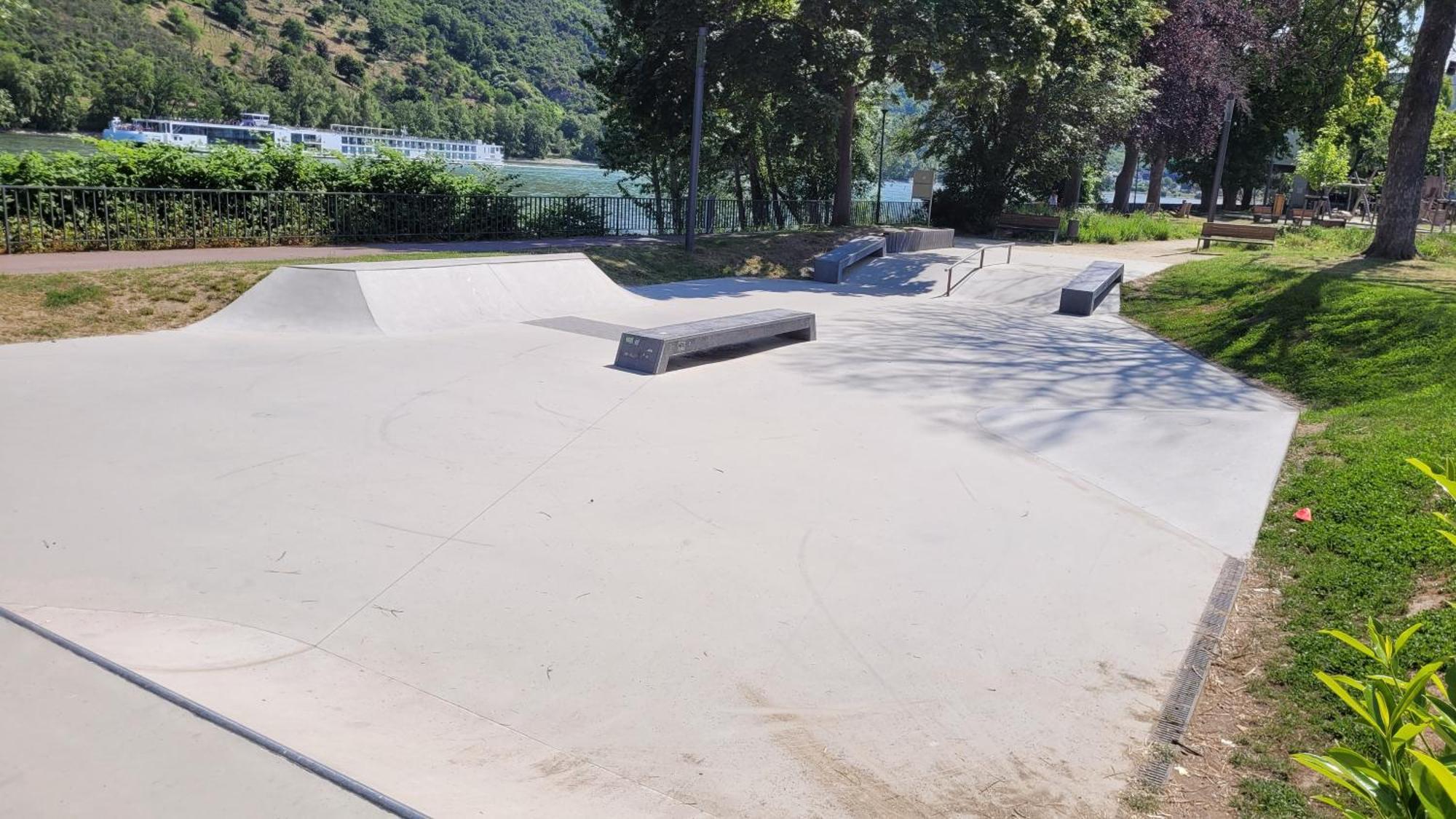 Urlaub Am Rhein, Mit Garten *